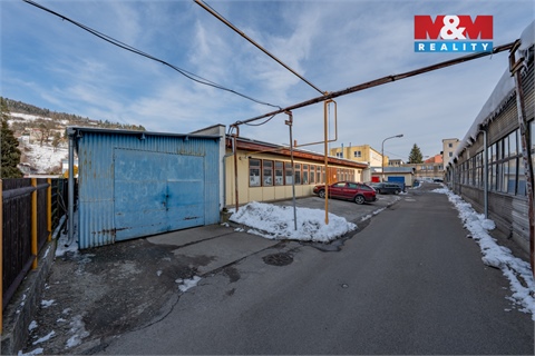 Prodej výrobního objektu, 1 240 m² 4