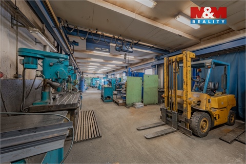 Prodej výrobního objektu, 1 240 m² 16