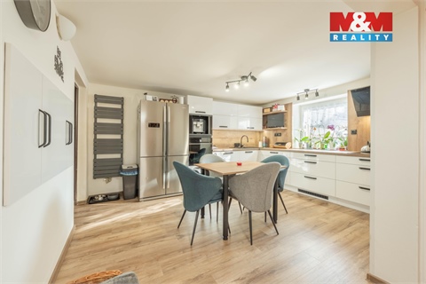 Prodej rodinného domu, 115 m² - 8