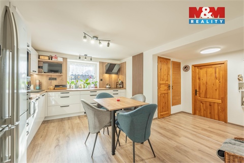 Prodej rodinného domu, 115 m² - 2