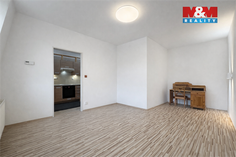 Pronájem bytu 1+1, 33 m² - 2