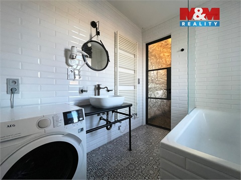 Pronájem bytu 2kk, 92 m² 14