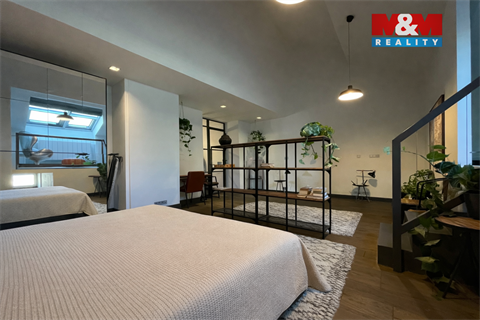 Pronájem bytu 2kk, 92 m² 8