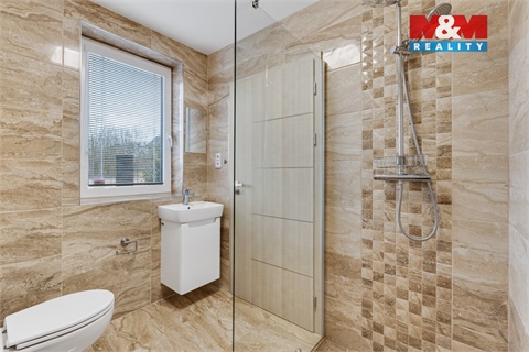 Prodej rodinného domu, 188 m² 24