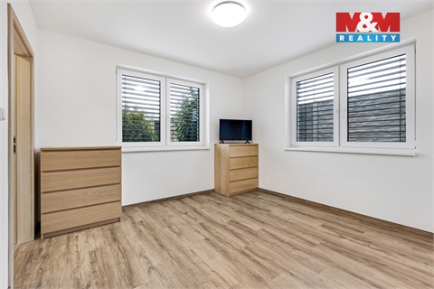 Prodej rodinného domu, 188 m² 10