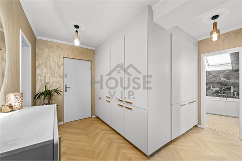 Prodej bytu 3kk, 73 m² - 4