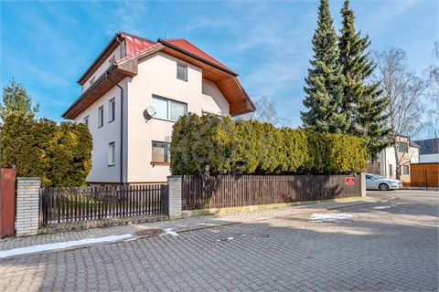 Prodej bytu 3kk, 73 m² - 24