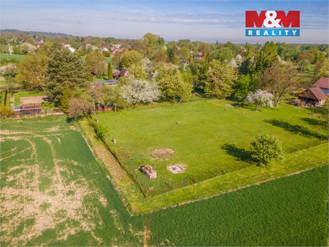 Prodej stavebního pozemku, 1 300 m² - 0