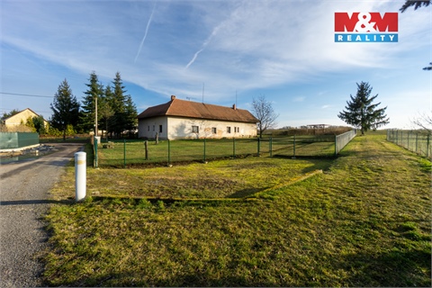 Prodej stavebního pozemku, 1 064 m² 8