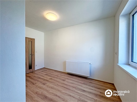 Pronájem bytu 2+1, 55 m² 10