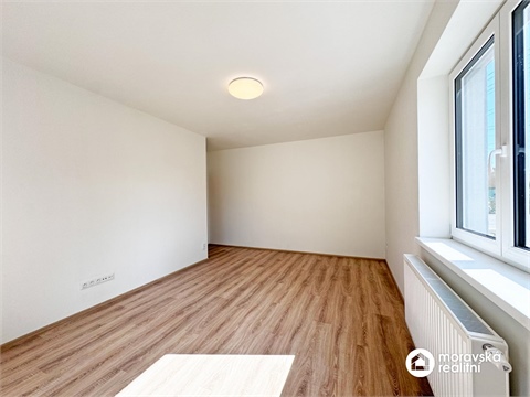 Pronájem bytu 2+1, 55 m² 8