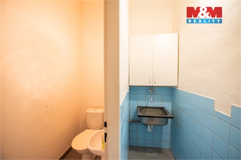 Pronájem kanceláře, 99 m² 16