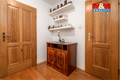 Prodej rodinného domu, 220 m² 14