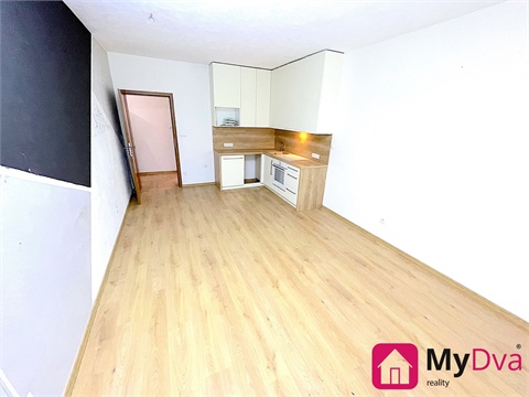 Pronájem bytu 3kk, 63 m² 2