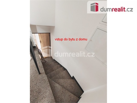 Pronájem bytu 2kk, 68 m² 14