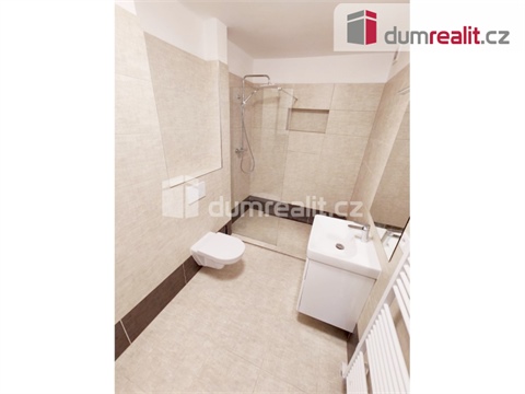 Pronájem bytu 2kk, 68 m² - 4