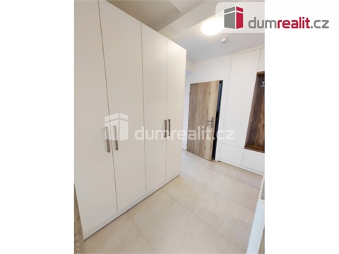 Pronájem bytu 2kk, 68 m² - 10