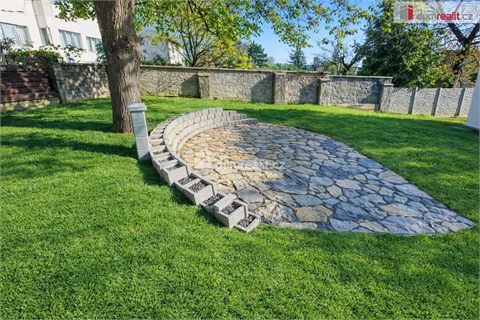 Pronájem bytu 2kk, 68 m² 18