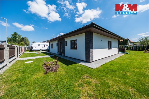 Prodej rodinného domu, 107 m² 2