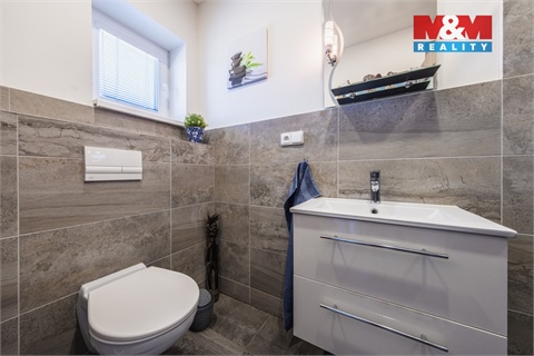 Prodej rodinného domu, 107 m² 10