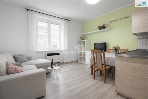 Pronájem bytu 2kk, 52 m²