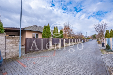 Prodej rodinného domu, 84 m² - 8