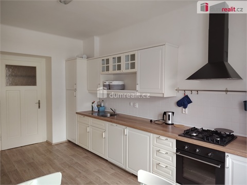 Pronájem bytu 3+1, 85 m² 2