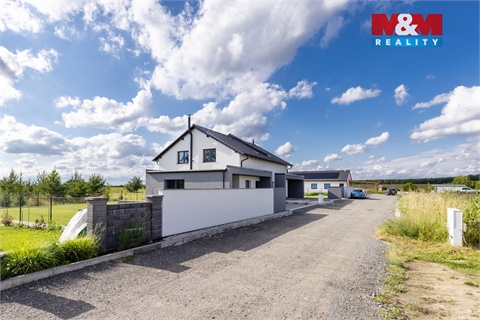 Prodej rodinného domu, 119 m² 12