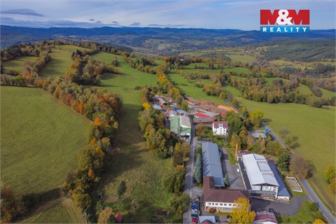 Prodej stavebního pozemku, 1 834 m² 8