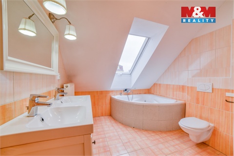 Prodej rodinného domu, 176 m² 22