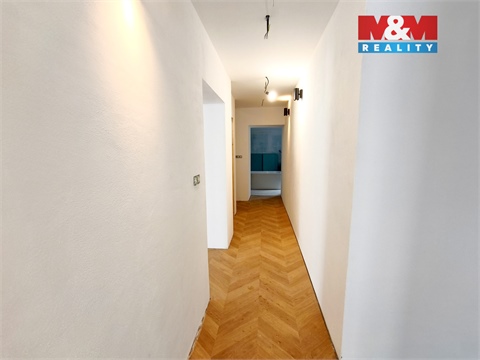 Prodej rodinného domu, 120 m² 12