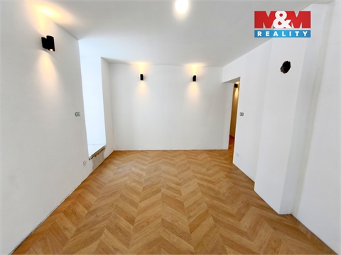 Prodej rodinného domu, 120 m² - 8