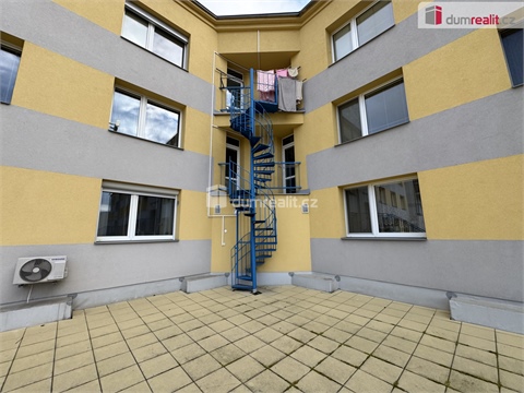 Prodej bytu 2+1, 72 m² - 8