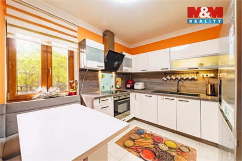 Prodej rodinného domu, 140 m² - 10