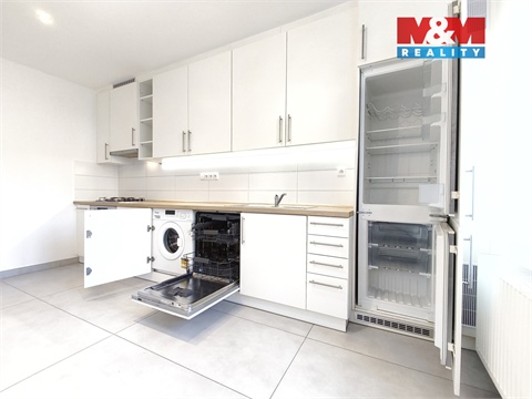 Pronájem bytu 2+1, 57 m² - 0