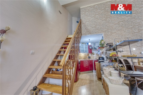 Prodej bytu 3kk, 78 m² 18