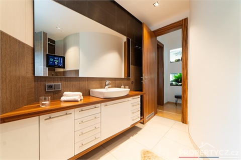 Prodej domu, 345 m² 18