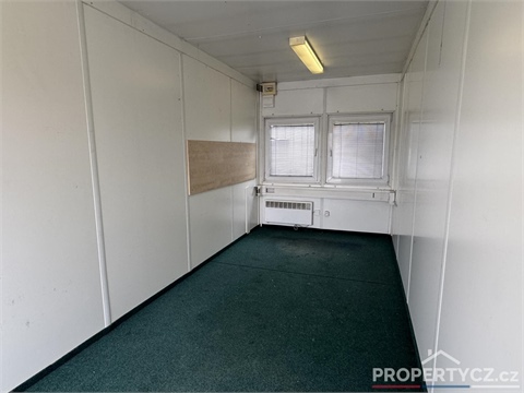 Pronájem skladu / haly, 14 m² 0