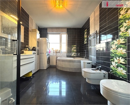 Pronájem bytu 3+1, 88 m² - 2