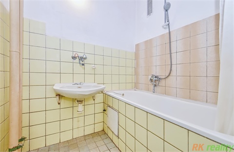 Prodej bytu 1+1, 43 m² - 20