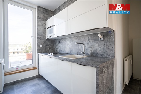 Pronájem bytu 1kk, 33 m² - 0