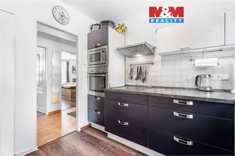 Prodej bytu 3+1, 67 m² 0