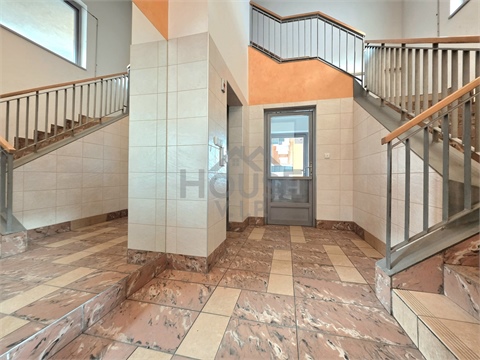 Prodej bytu 1kk, 34 m² - 18