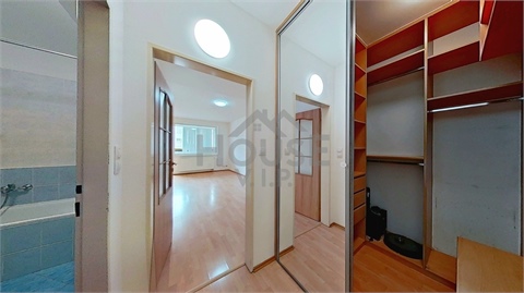 Prodej bytu 1kk, 34 m² 12