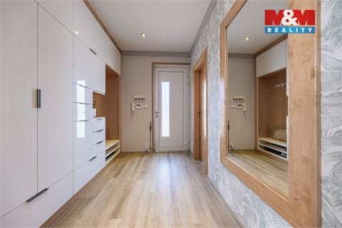 Prodej rodinného domu, 190 m² 6