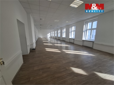 Pronájem kanceláře, 278 m² - 0