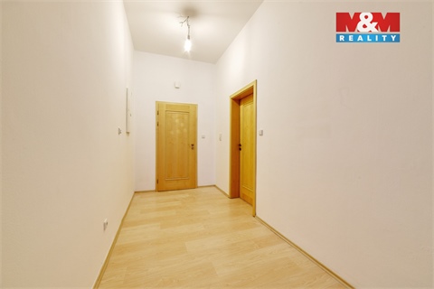 Pronájem bytu 3kk, 96 m² - 10