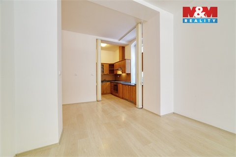 Pronájem bytu 3kk, 96 m² - 14