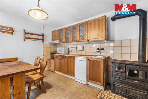 Prodej rodinného domu, 185 m² 2