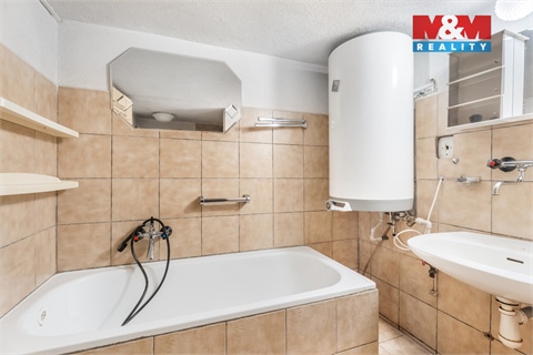 Prodej rodinného domu, 185 m² - 8